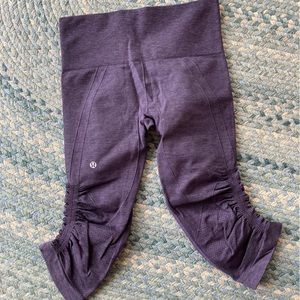 Lululemon Seamless Crop Leggings Size 4